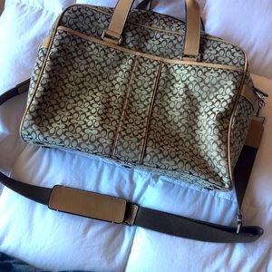 Coach •messenger bag•